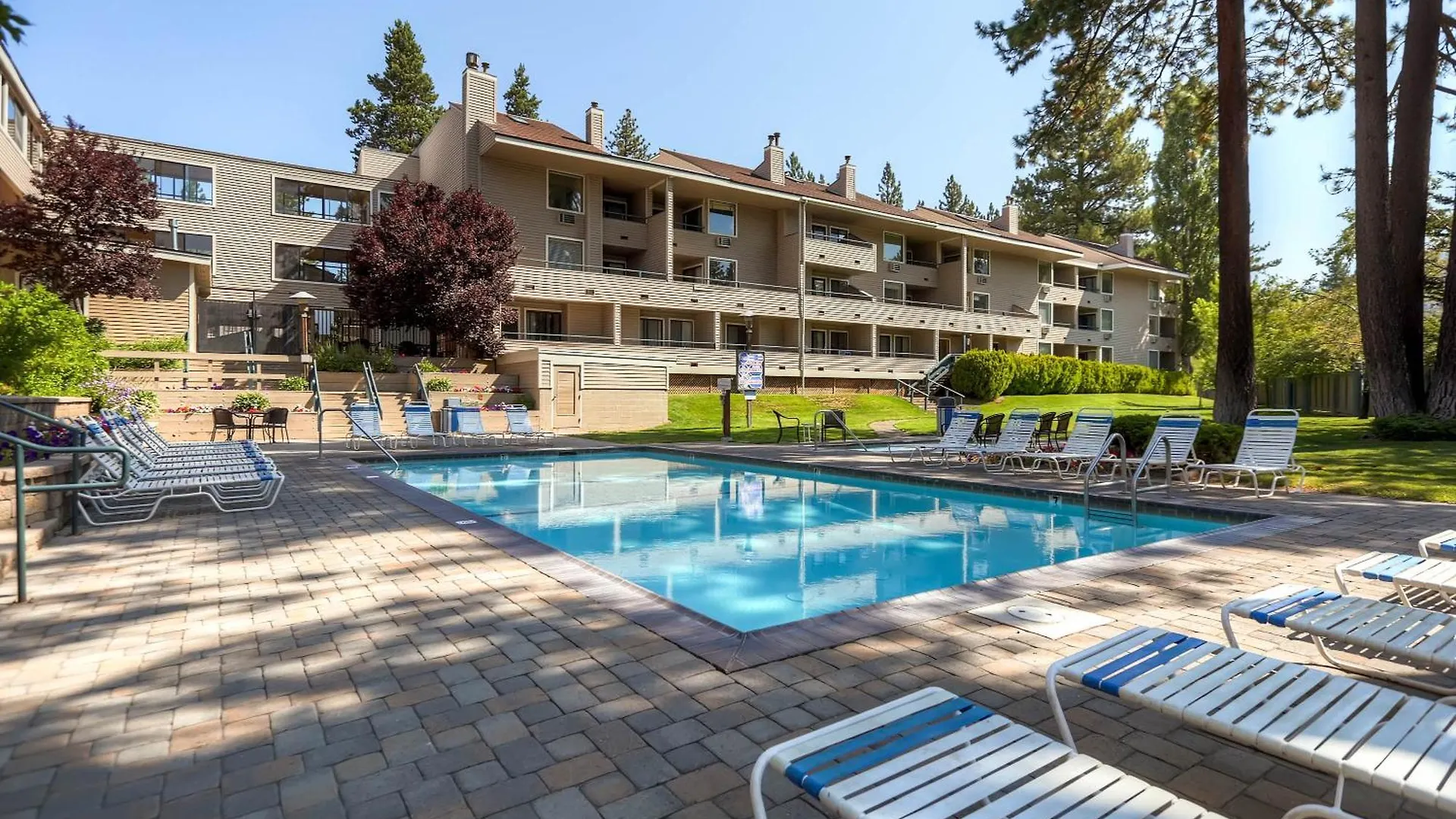 Lakeland Village 603 Lakeview - See Ski Tahoe-Steps To Lake South Lake Tahoe USA